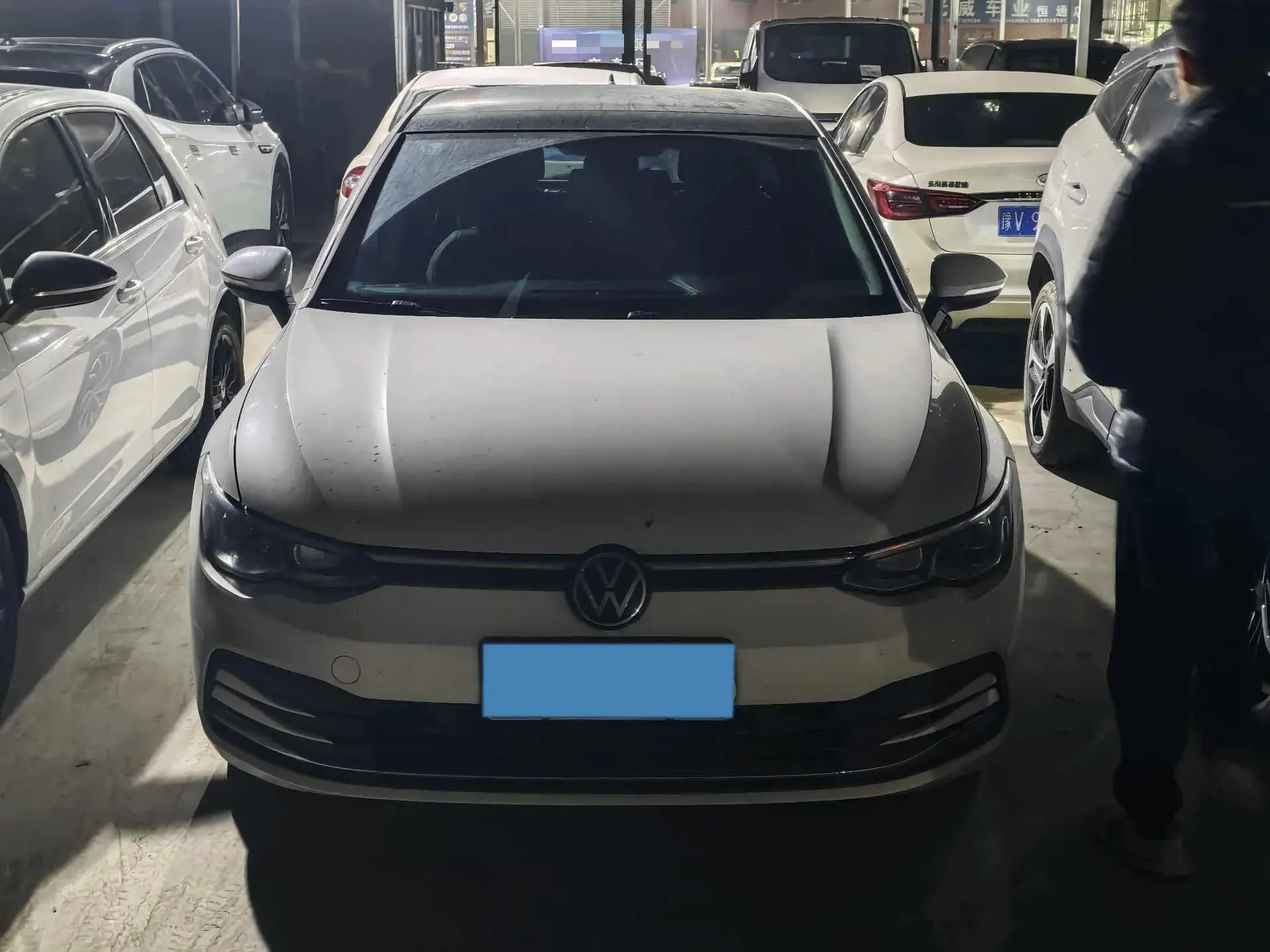 2021 VOLKSWAGEN GOLF thumbnail 2
