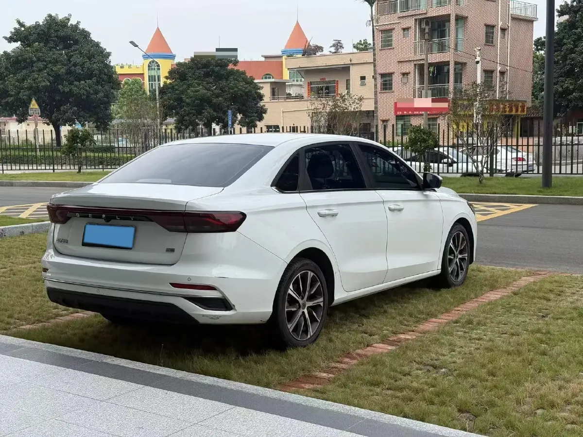 2022 Geely Emgrand L 1.4T 141HP L4 CVT,autocango,china used car exporter,china ev exporter,chinese used car exporter,chinese used ev exporter
