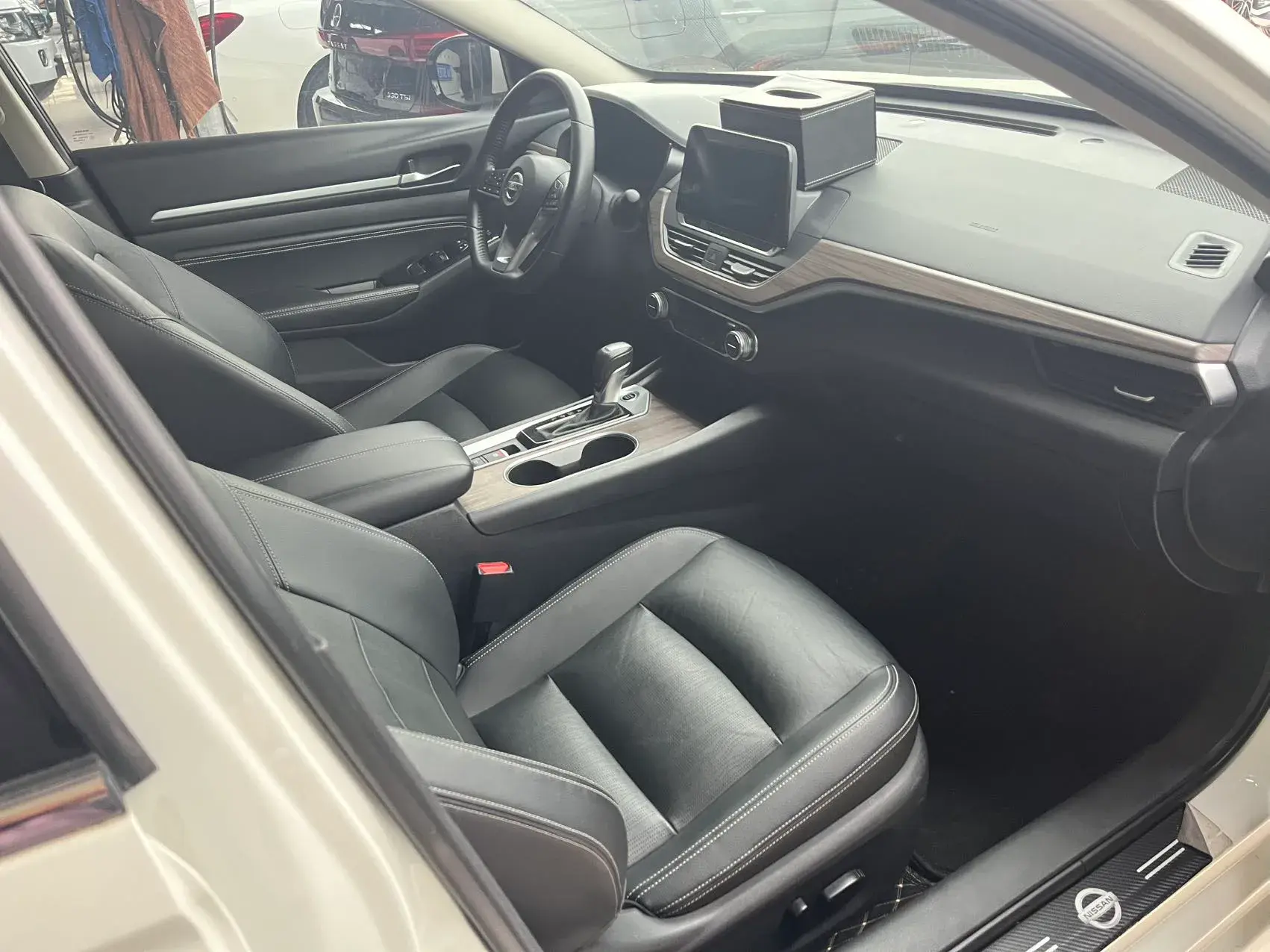 2021 NISSAN TEANA thumbnail 4