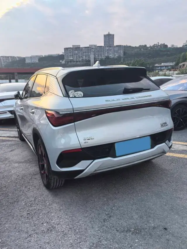 2022 BYD YUAN thumbnail 2