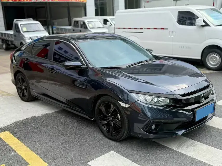 2019 HONDA CIVIC thumbnail 3