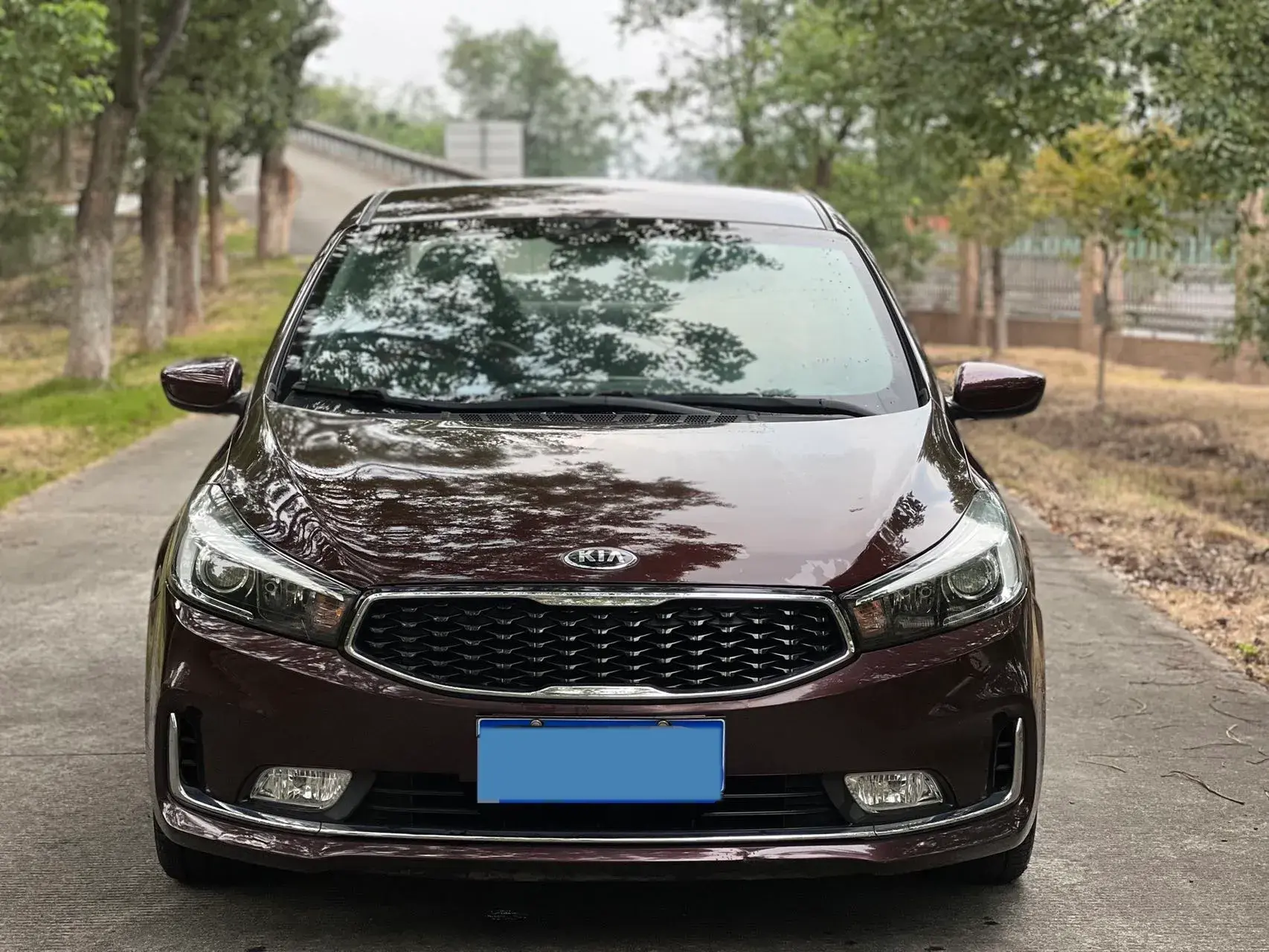 2016 KIA K3 thumbnail 2