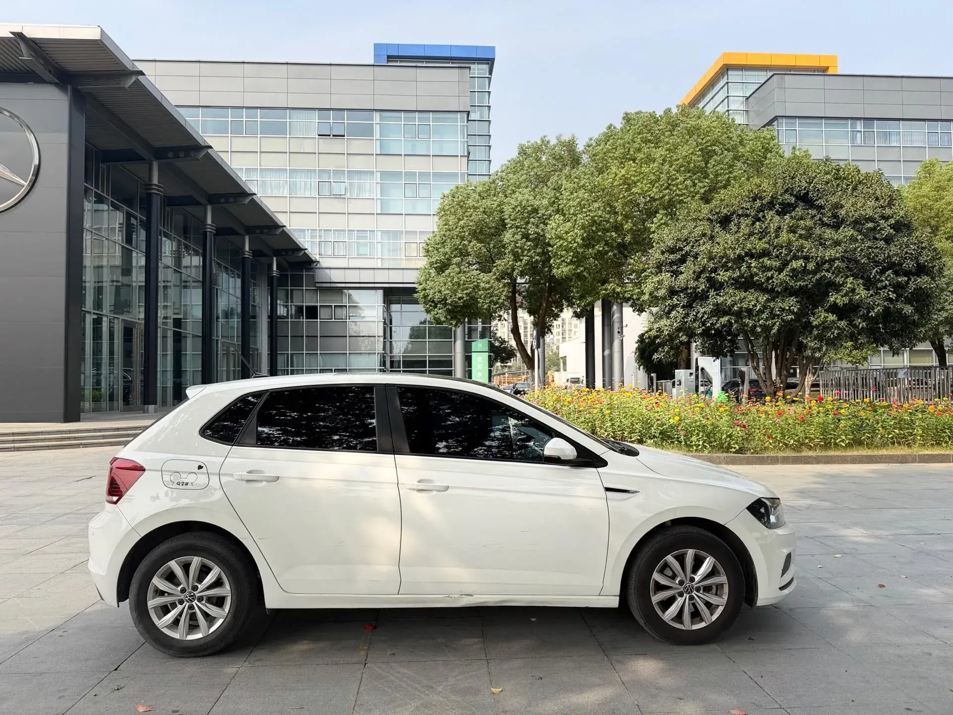 2021 VOLKSWAGEN POLO thumbnail 2