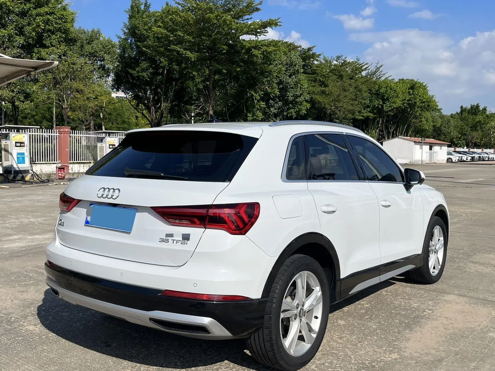 2020 AUDI Q3 thumbnail 4