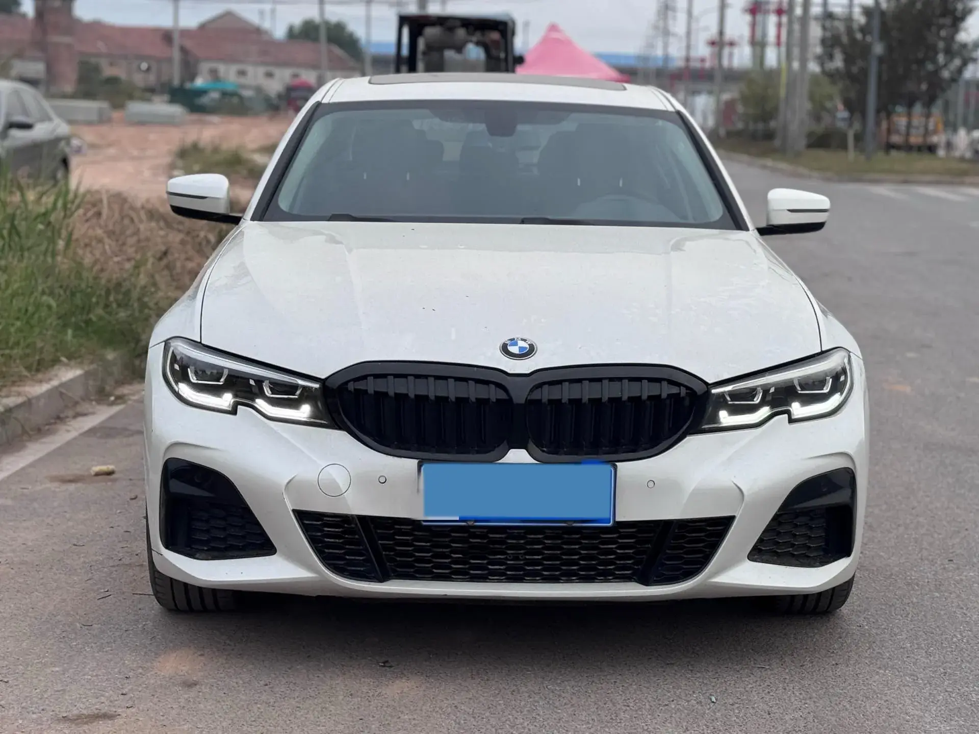 2021 BMW 3 thumbnail 2