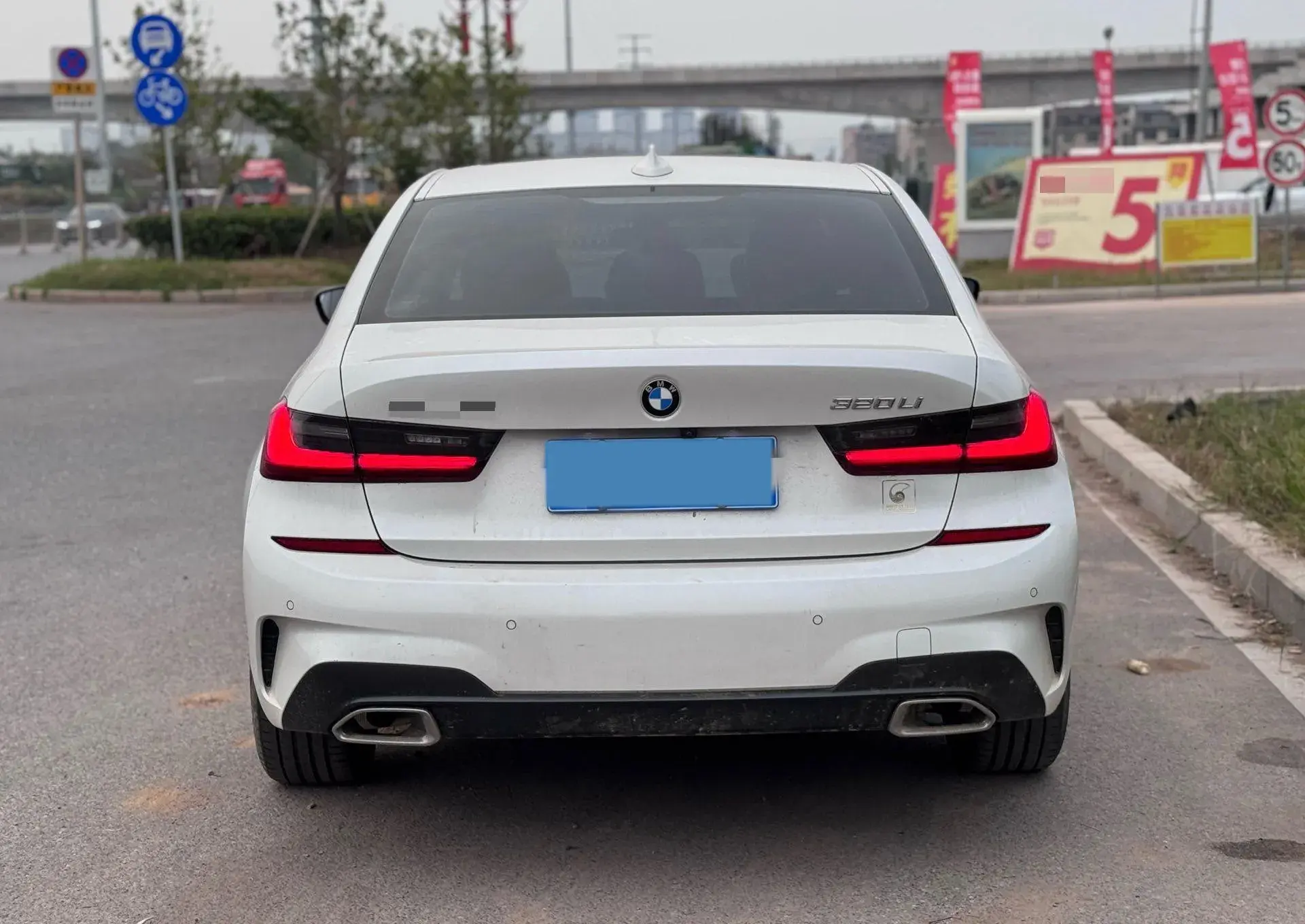 2021 BMW 3 thumbnail 3