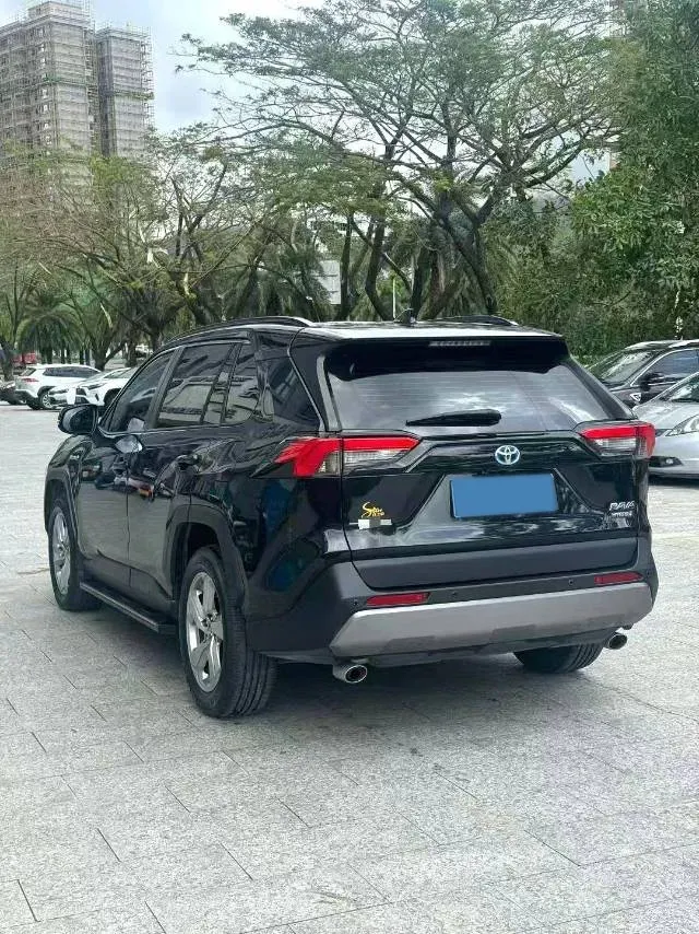 2022 Toyota RAV4 Hybird E+ 2.5L 180HP L4 E-CVT PHEV 15.984KWH,autocango,china used car exporter,china ev exporter,chinese used car exporter,chinese used ev exporter