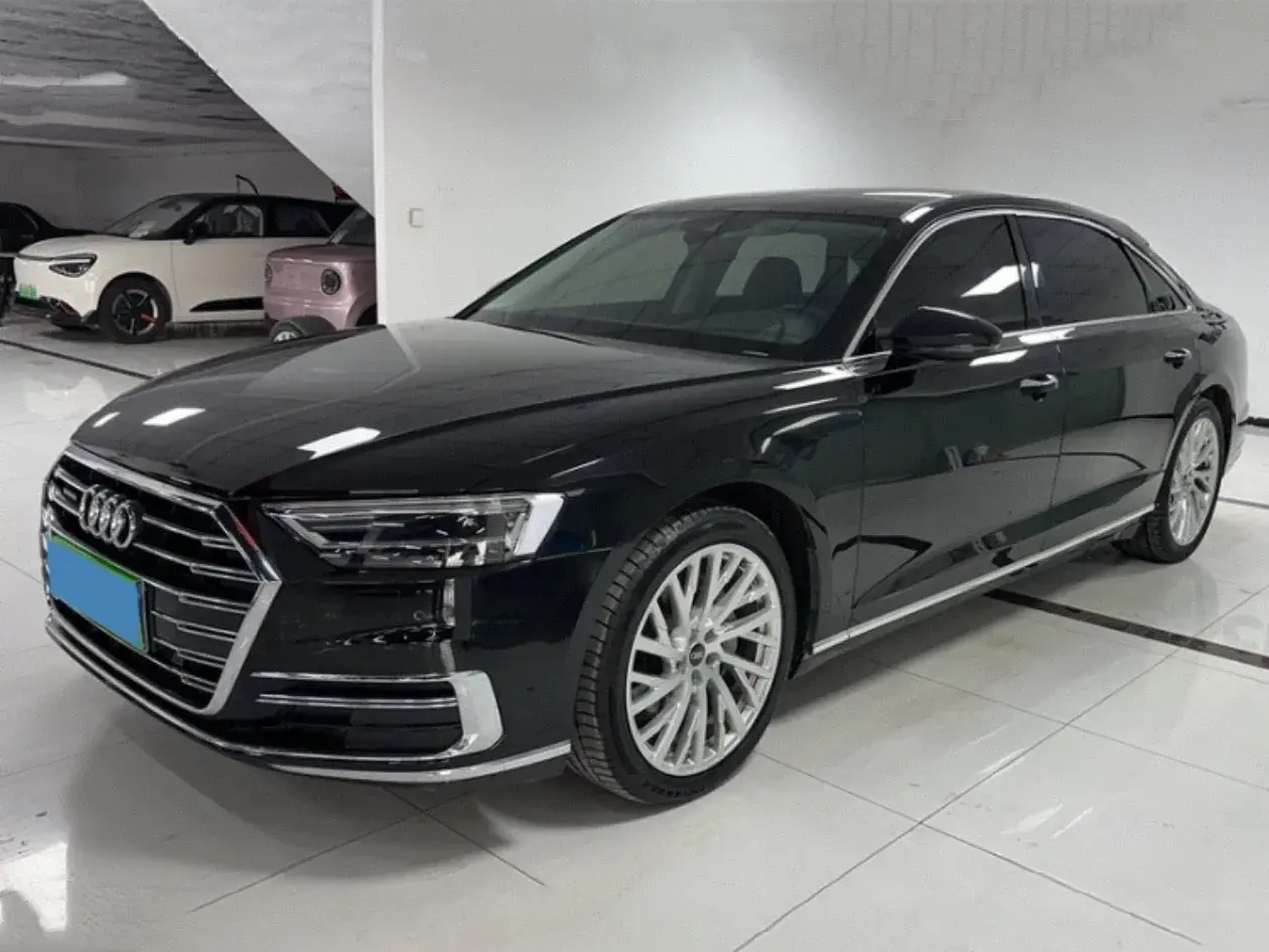 2021 AUDI A8 view 1