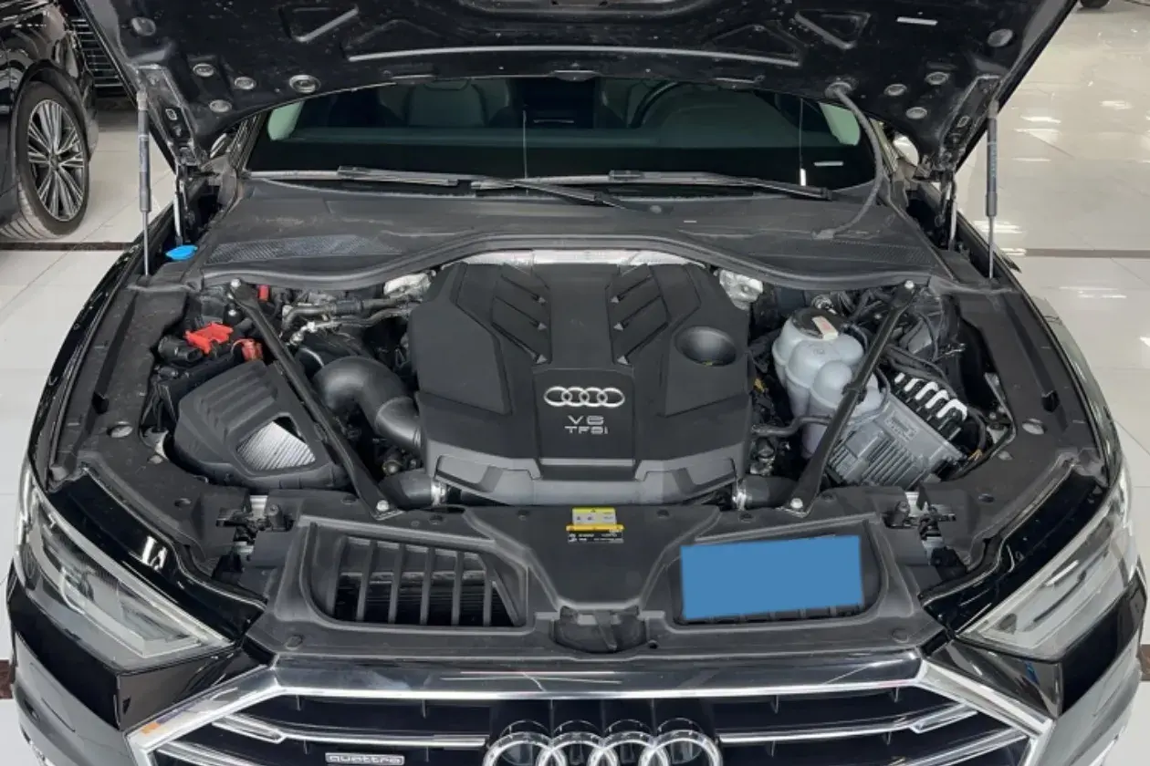 2021 AUDI A8 thumbnail 4