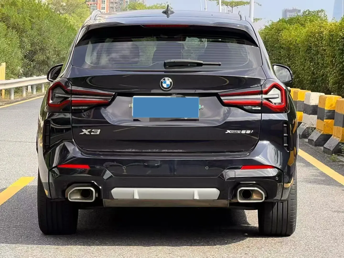 2022 BMW X3 thumbnail 4