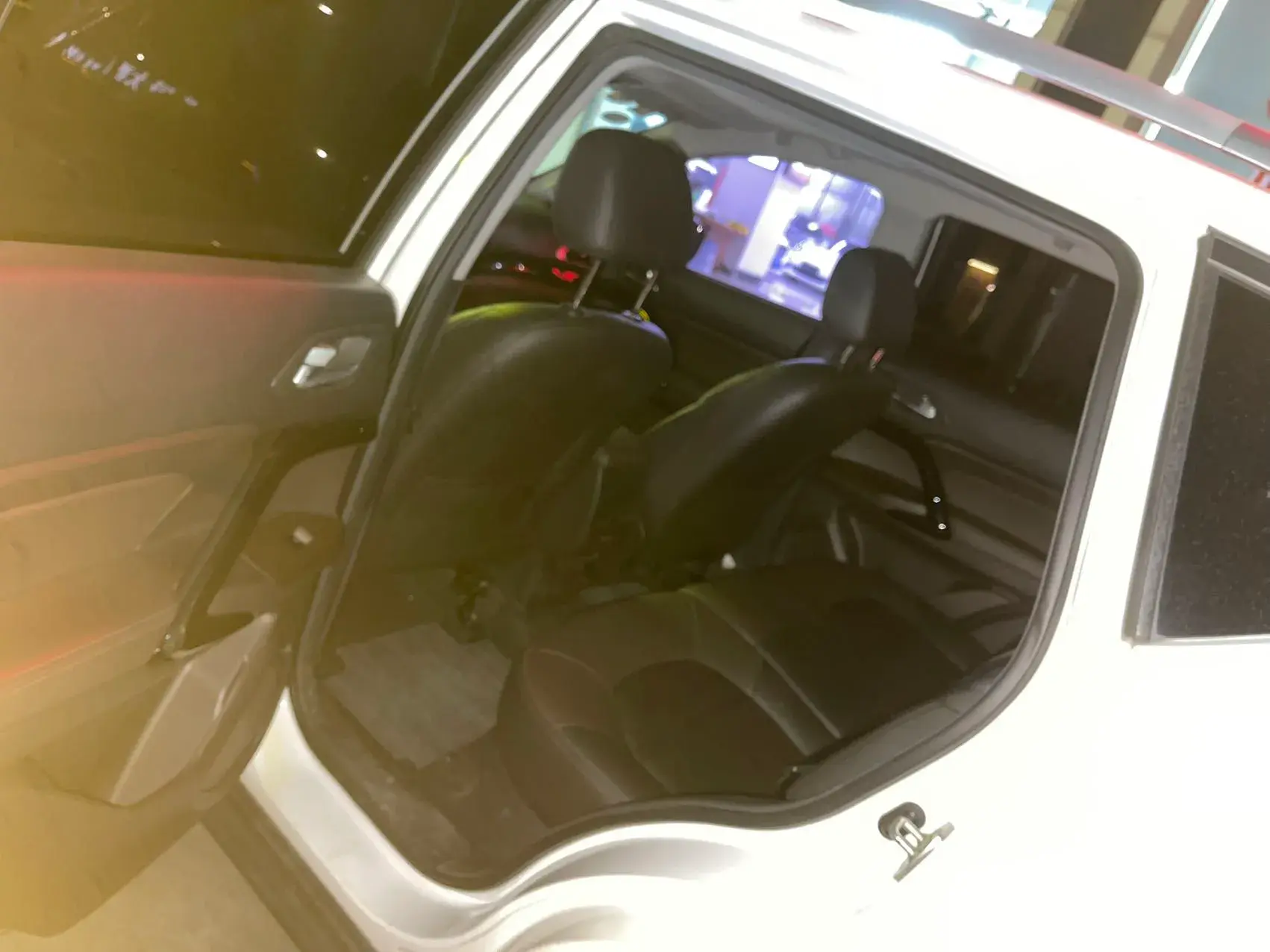 2018 GAC TRUMPCHI thumbnail 3