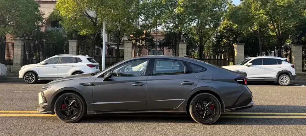 2024 HYUNDAI SONATA thumbnail 3