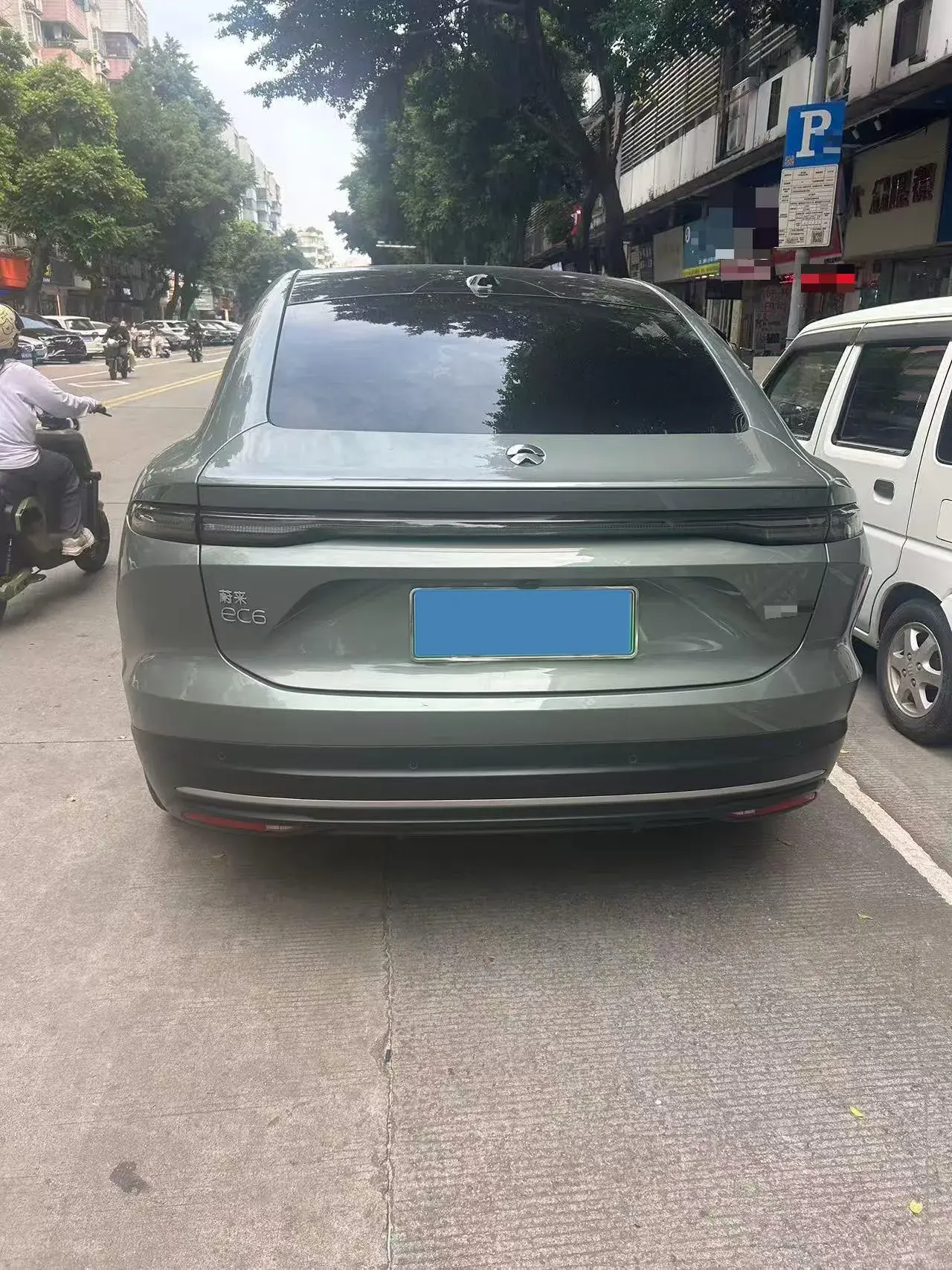 2023 NIO ES6 thumbnail 3