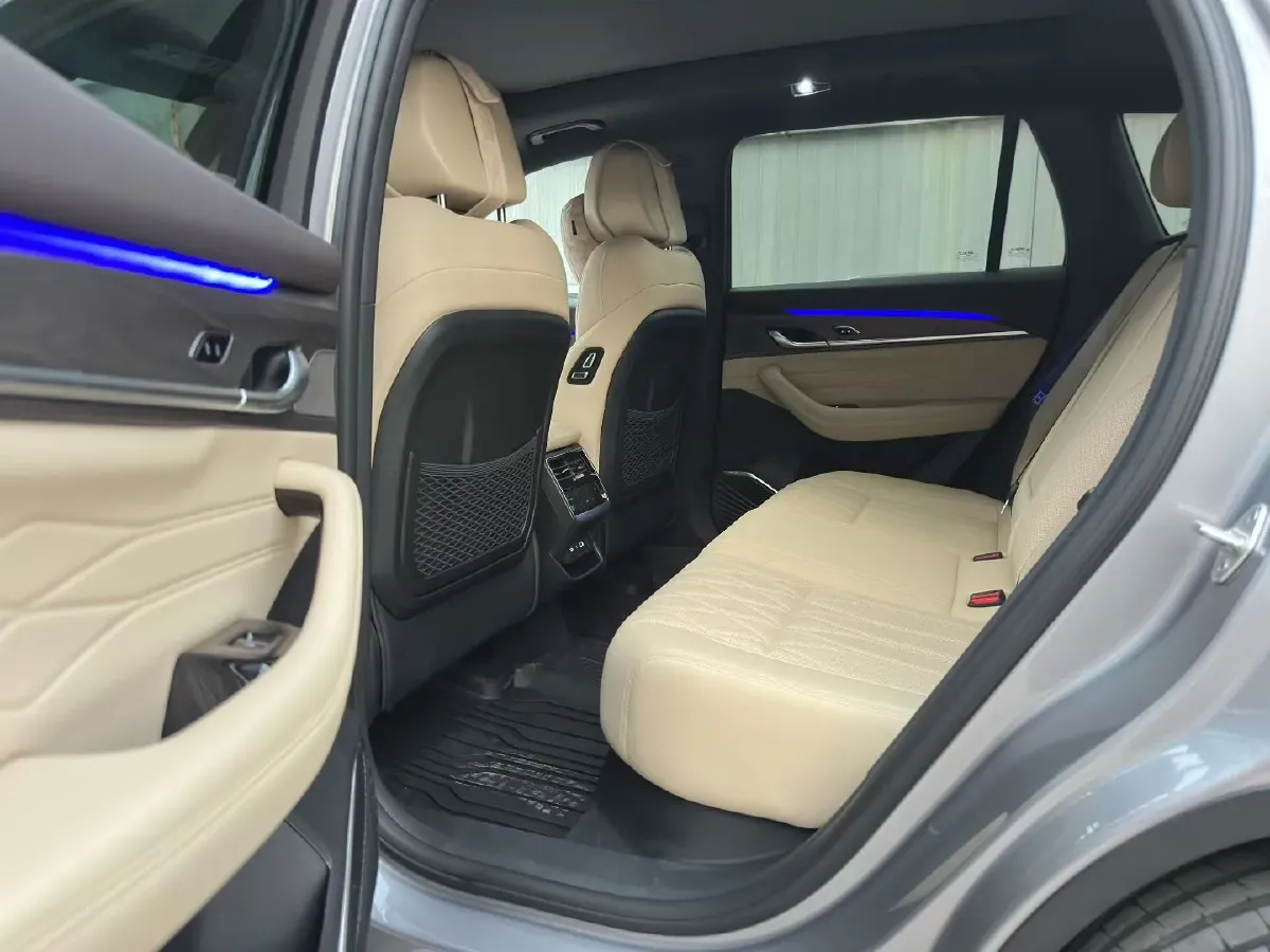 2026 Geely Monjaro 2.0T 272HP L4 8AT,autocango,china used car exporter,china ev exporter,chinese used car exporter,chinese used ev exporter