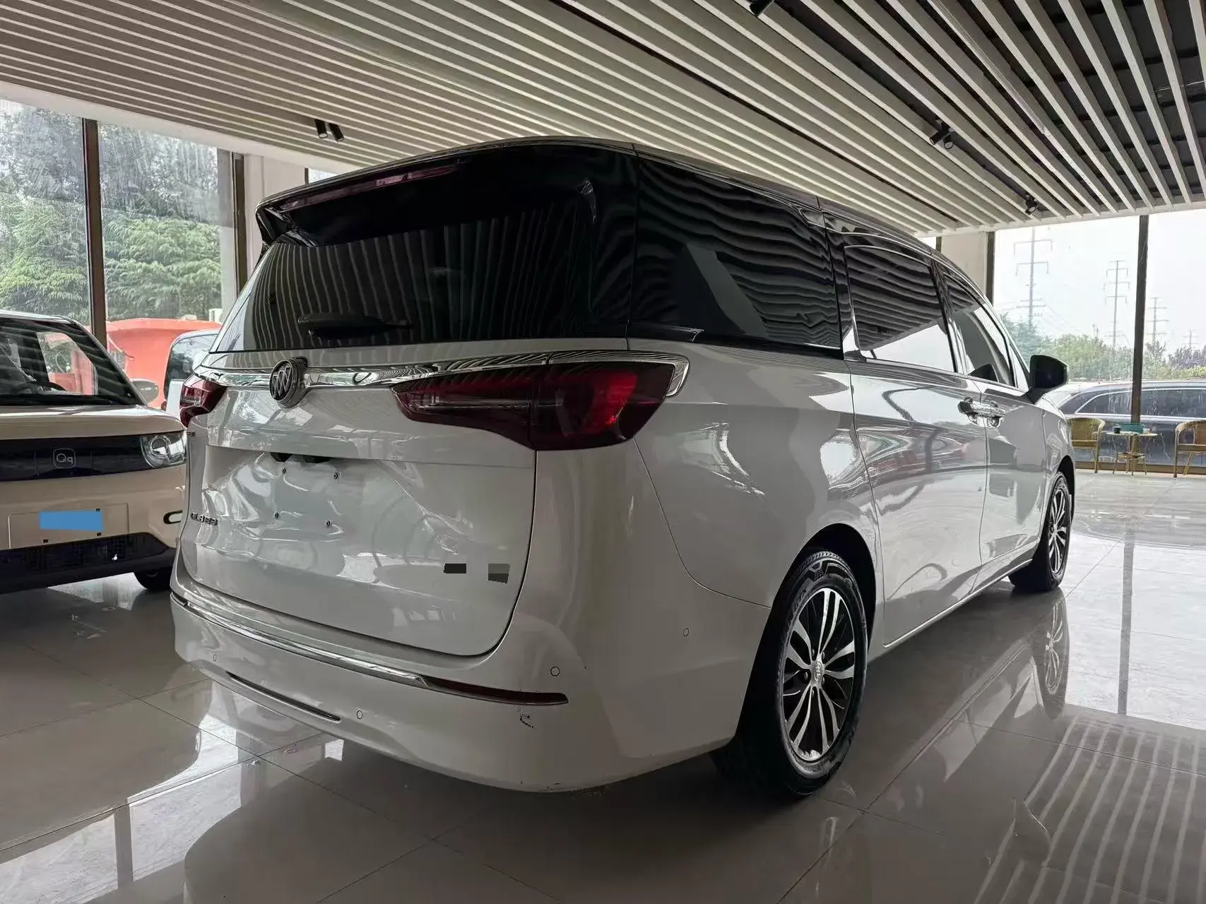 2022 BUICK GL8 thumbnail 4