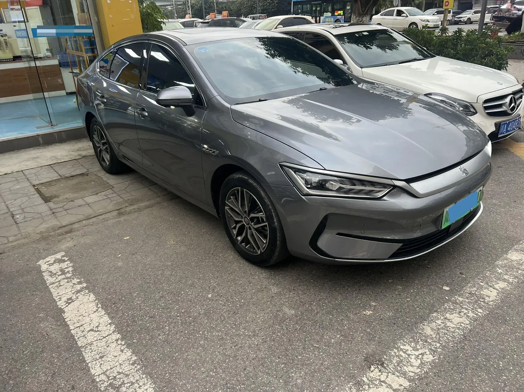 2023 BYD QIN thumbnail 2