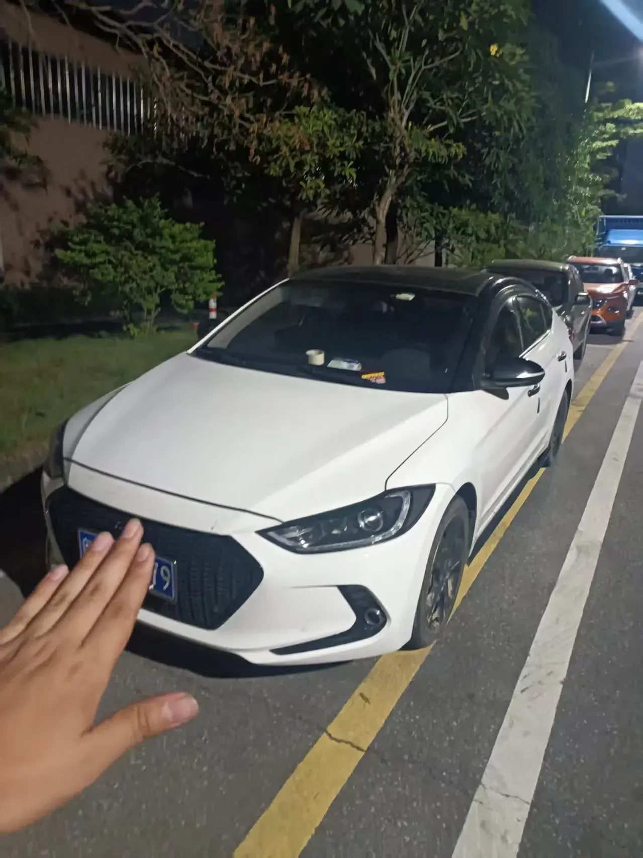 2018 HYUNDAI ELANTRA view 1