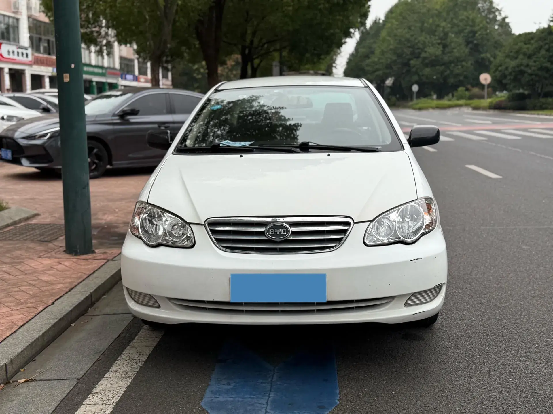 2018 BYD F3 thumbnail 2