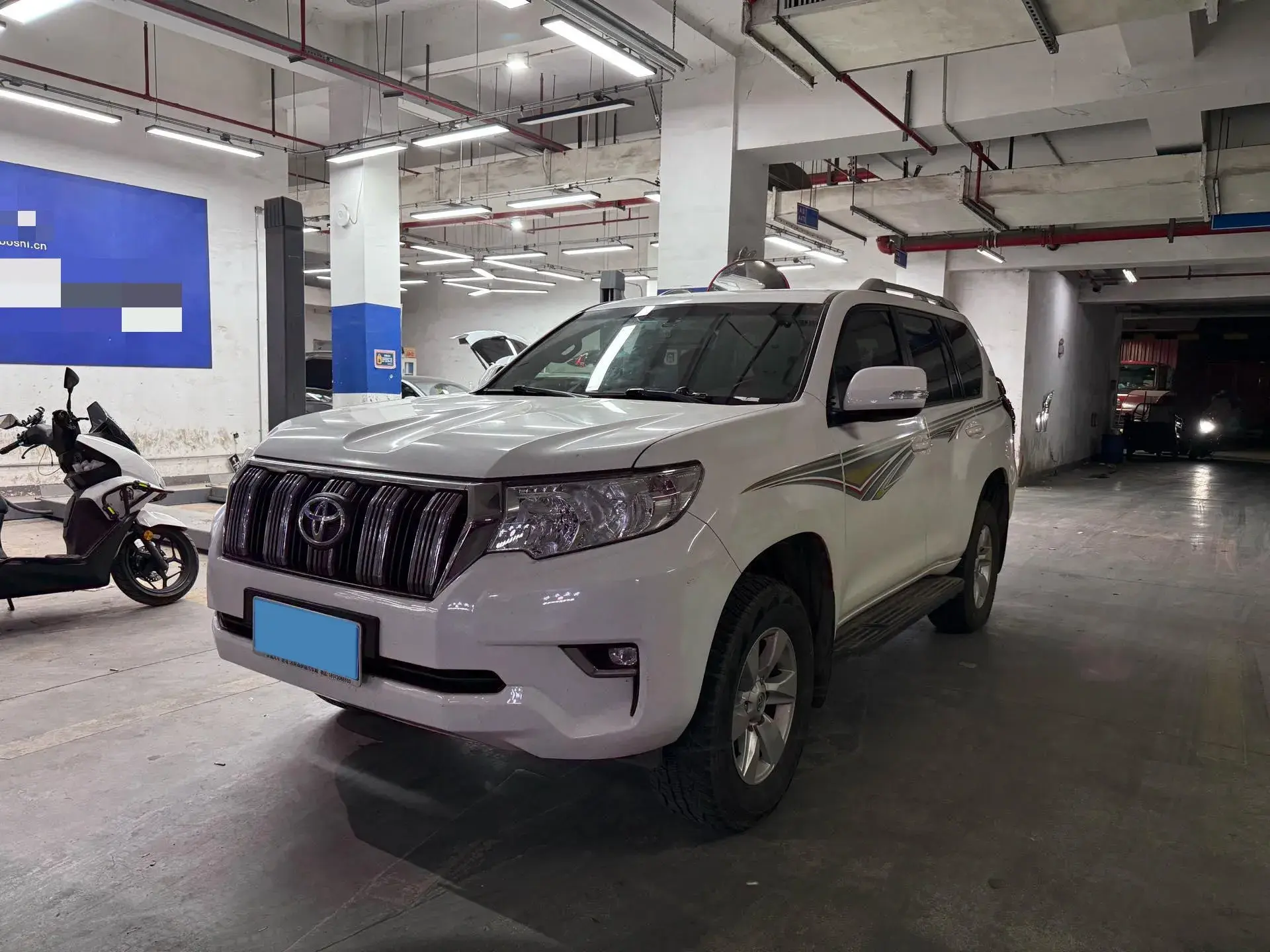 2019 TOYOTA LAND view 1