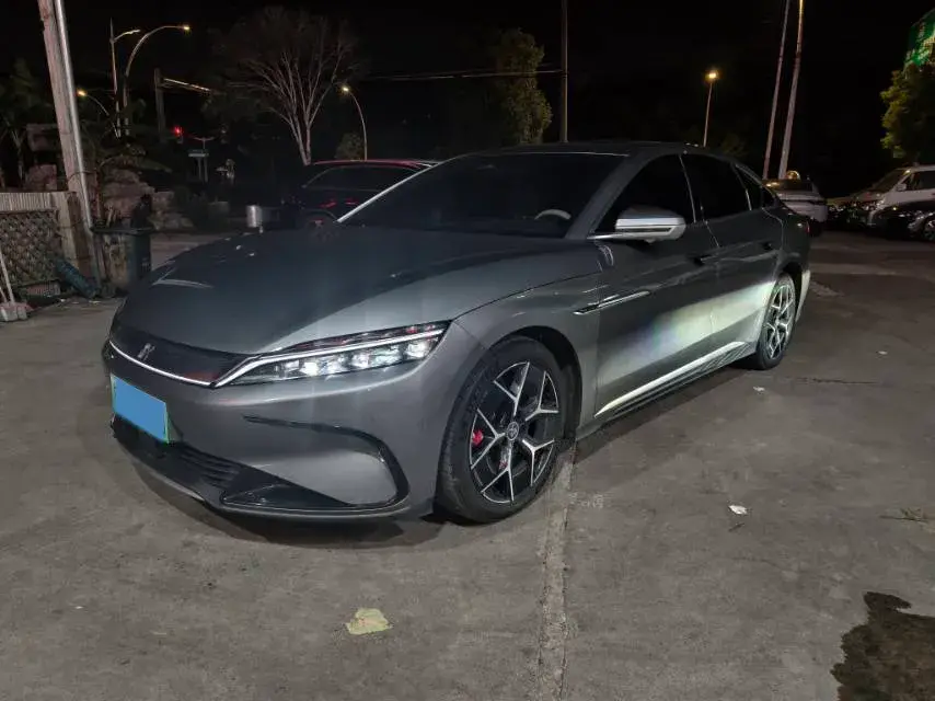 2024 BYD HAN view 1