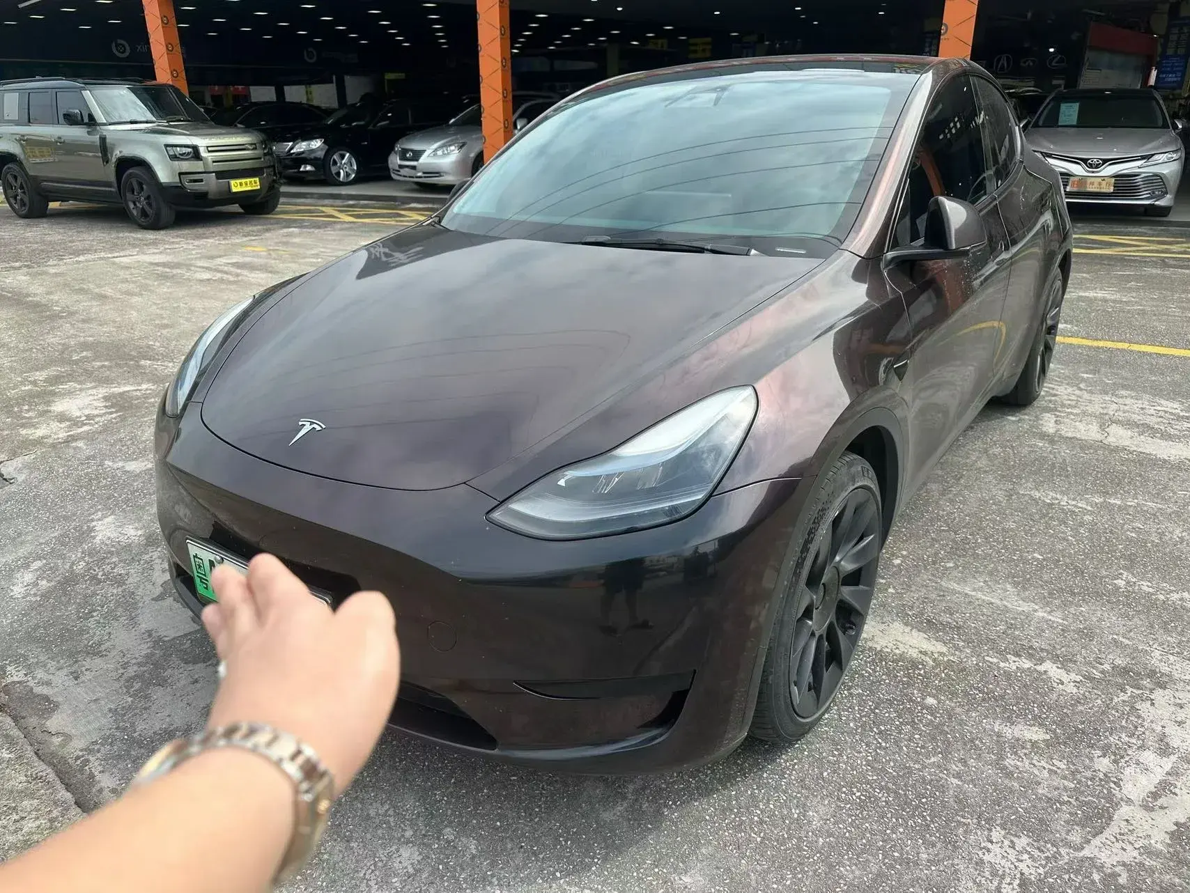 2022 TESLA MODEL view 1