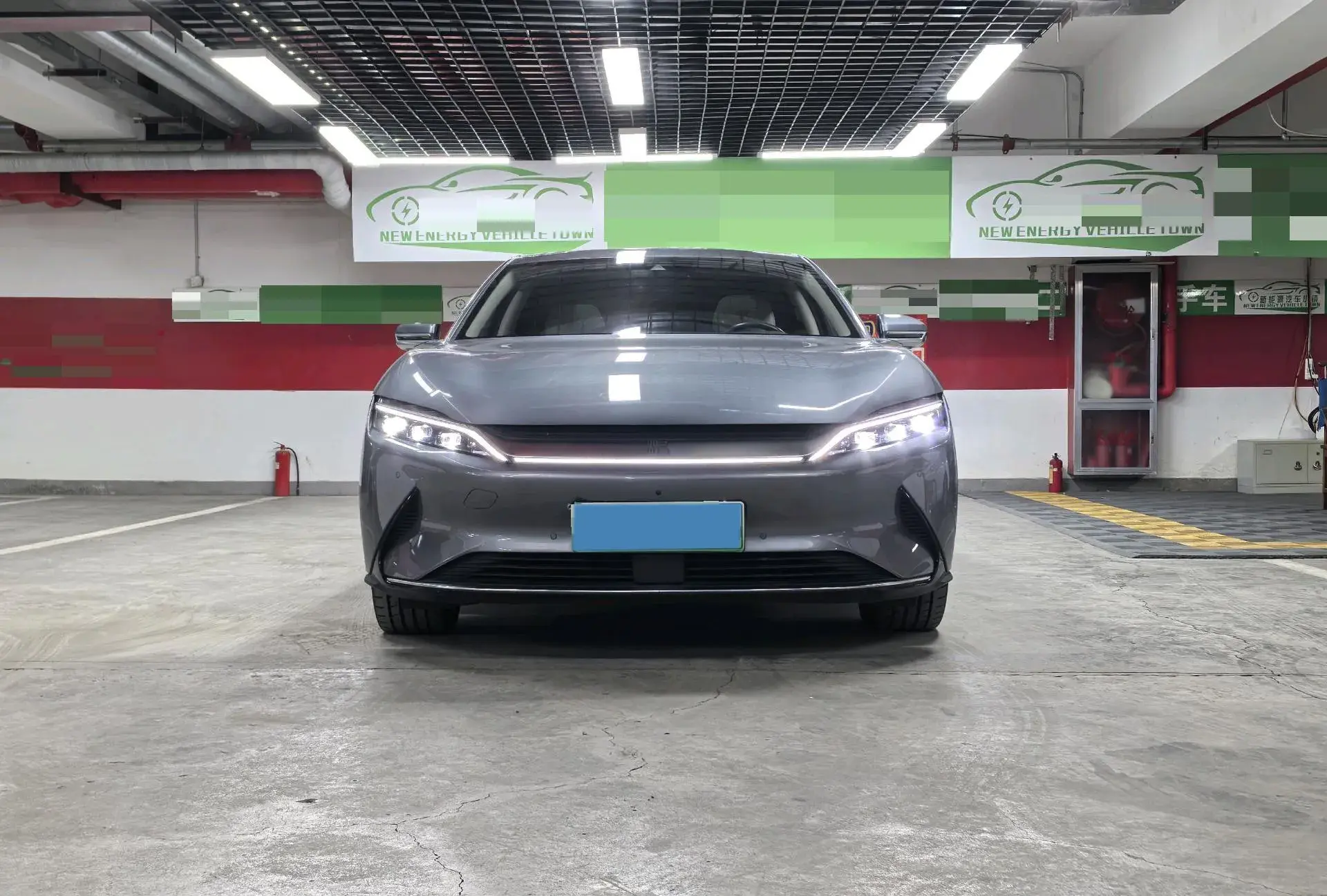 2020 BYD HAN thumbnail 2