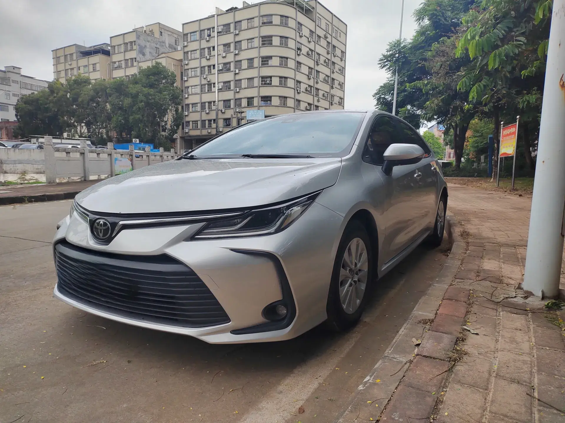 2021 TOYOTA COROLLA view 1