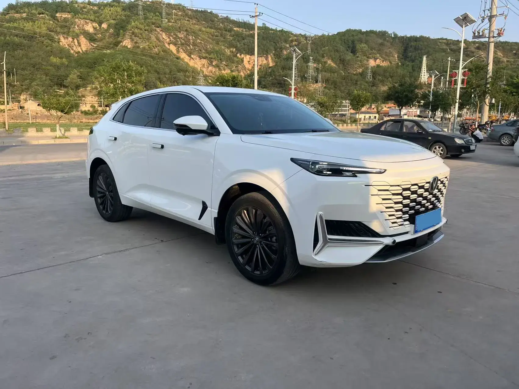 2021 CHANGAN UNI-K thumbnail 3