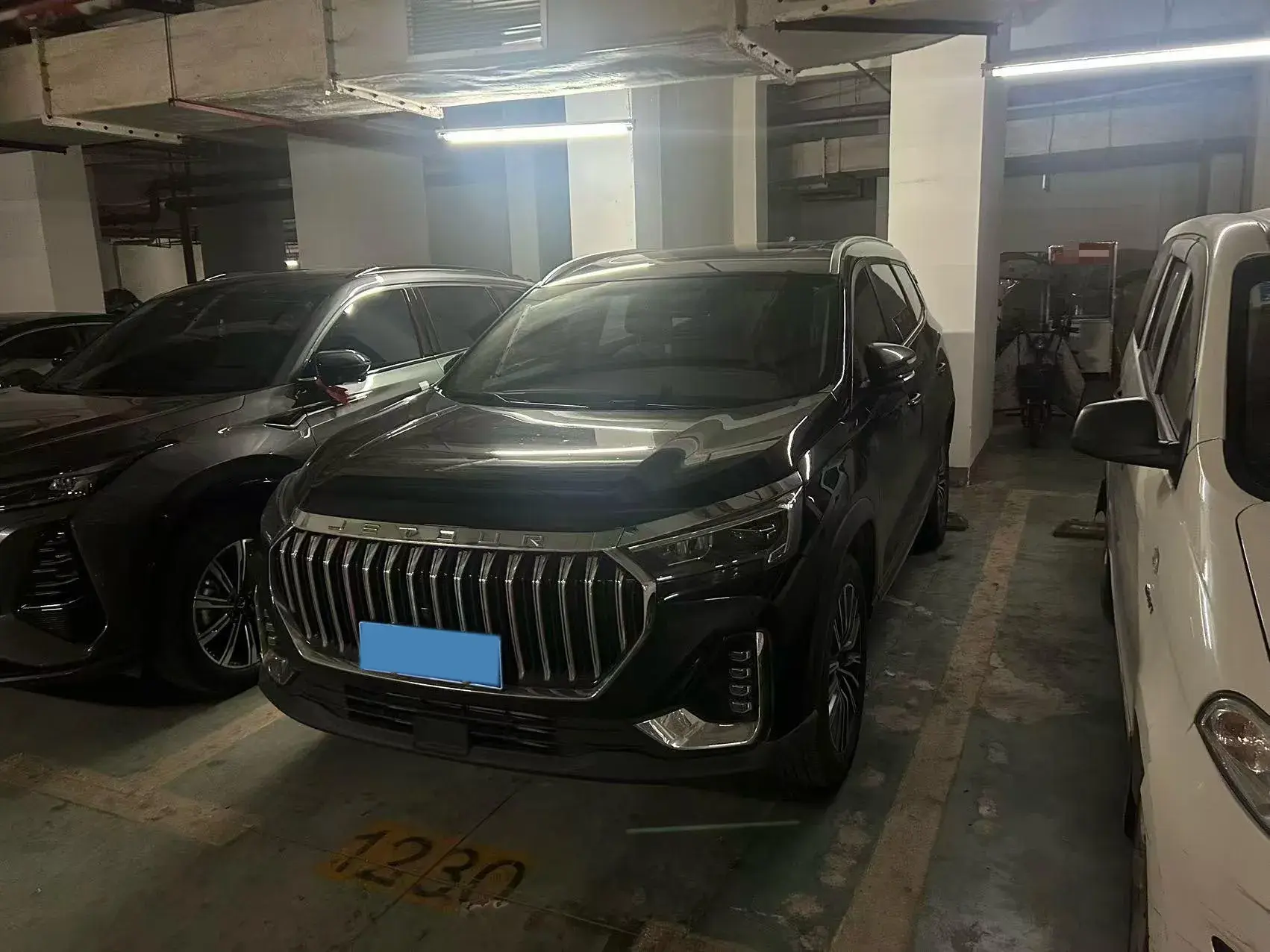 2024 JETOUR X90 view 1