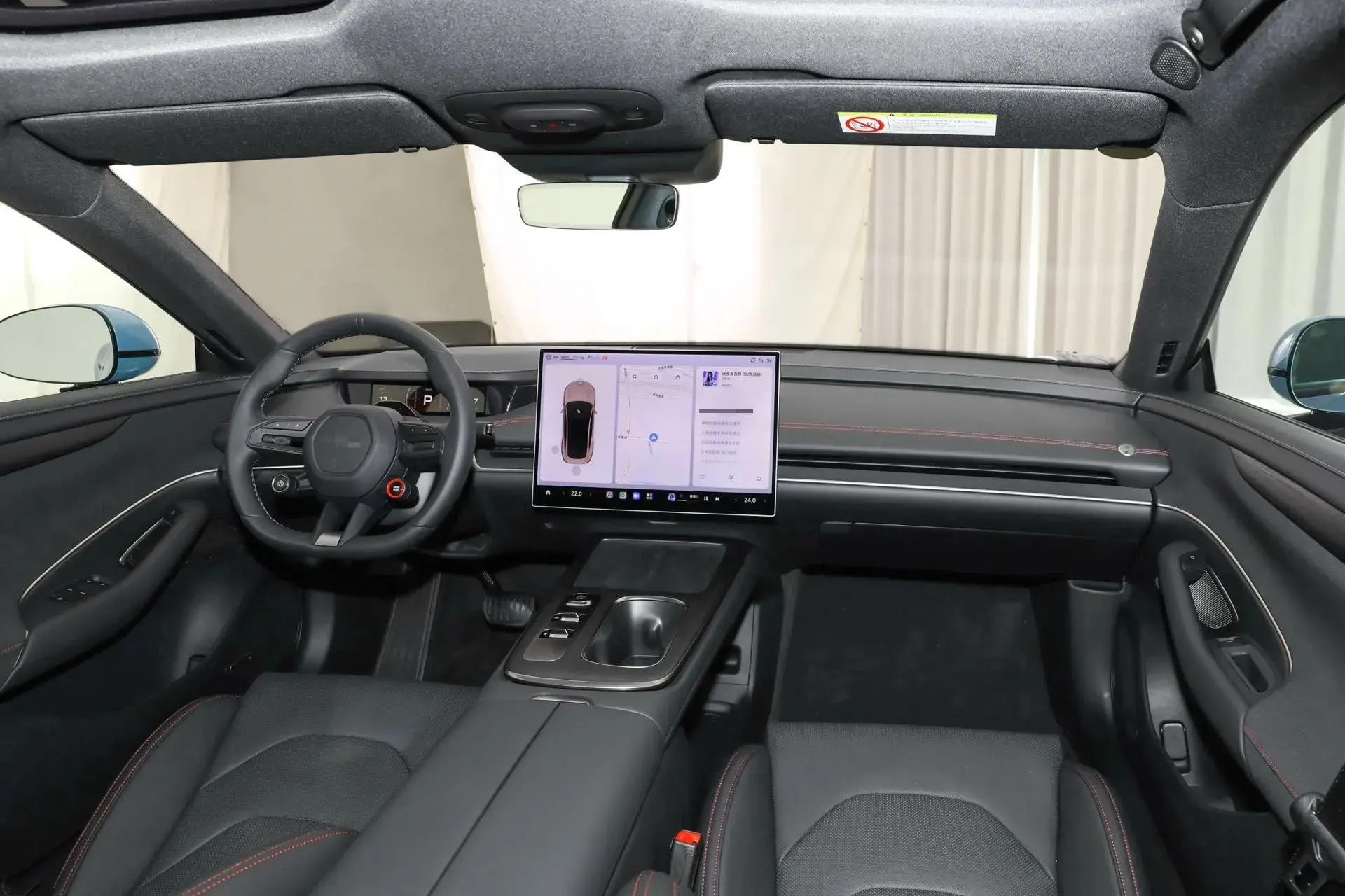 2024 MI SU7 thumbnail 3