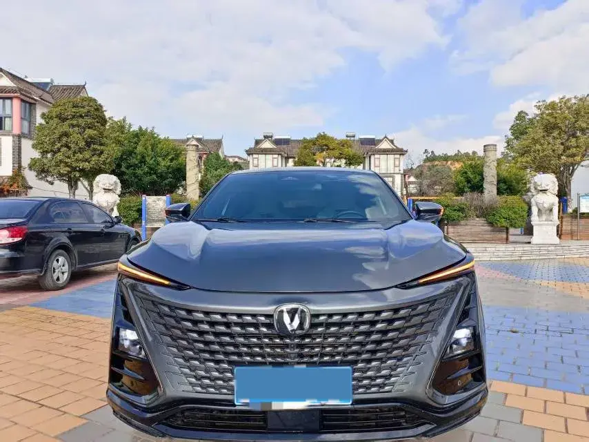 2023 CHANGAN UNI-T thumbnail 2