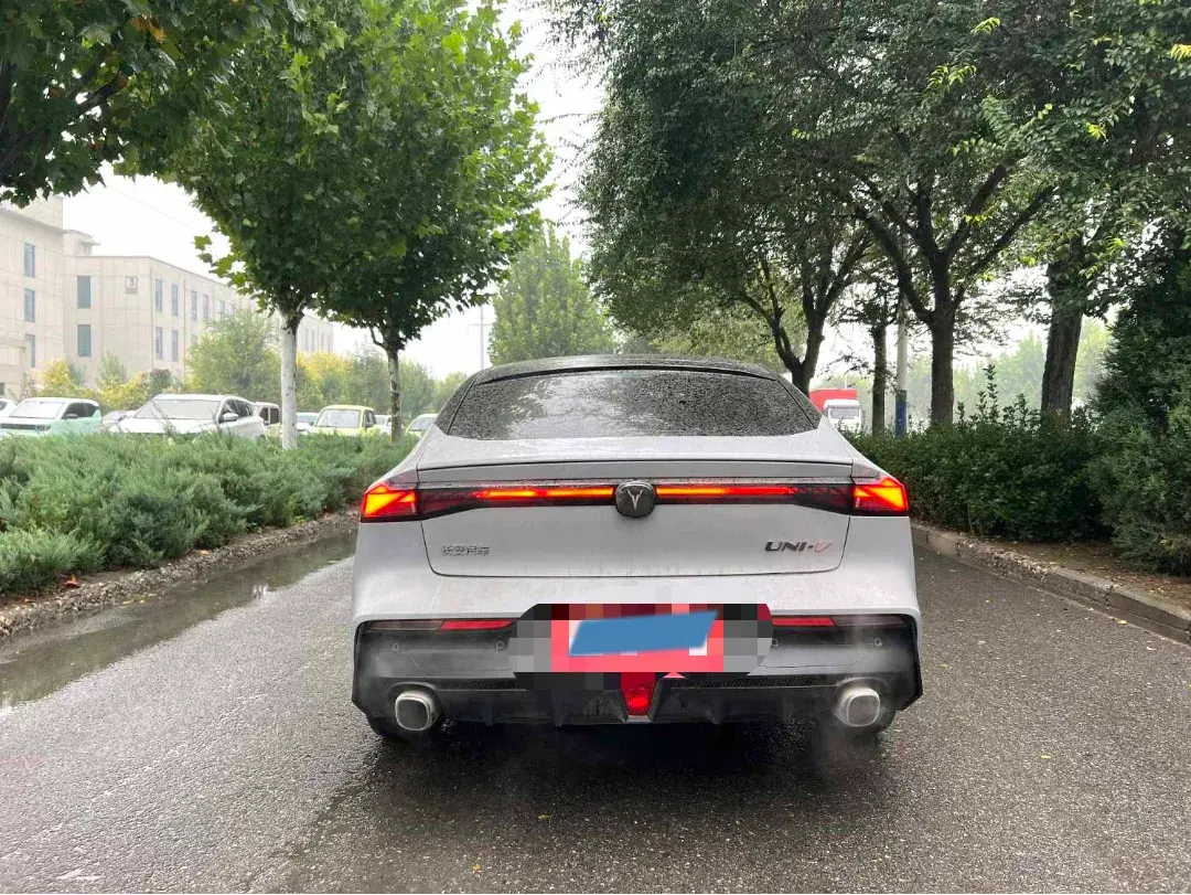 2022 CHANGAN UNI-V thumbnail 4