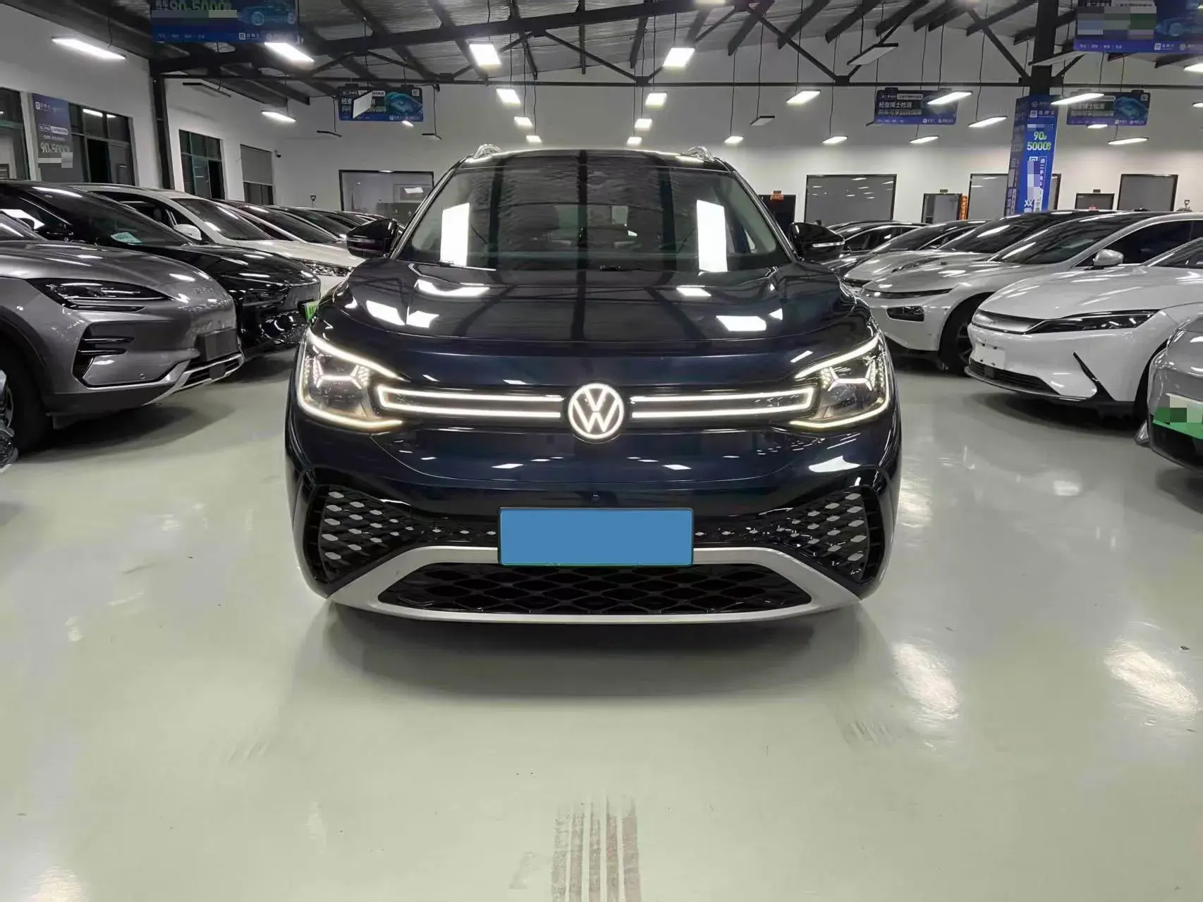 2021 VOLKSWAGEN ID.6 thumbnail 2