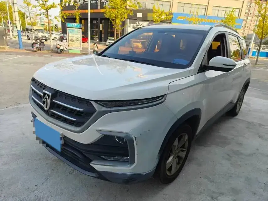 2018 BAOJUN 530 view 1
