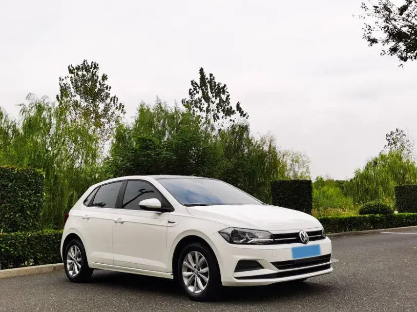 2021 VOLKSWAGEN POLO thumbnail 3