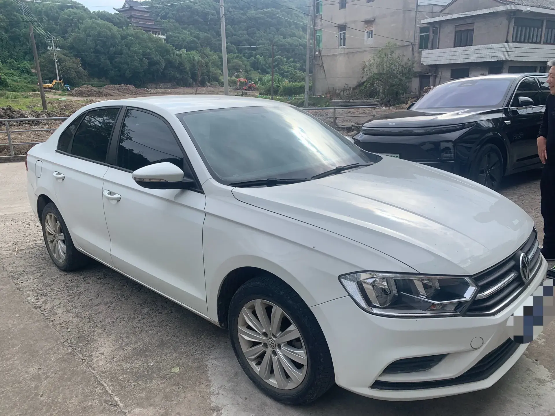 2019 VOLKSWAGEN BORA thumbnail 3