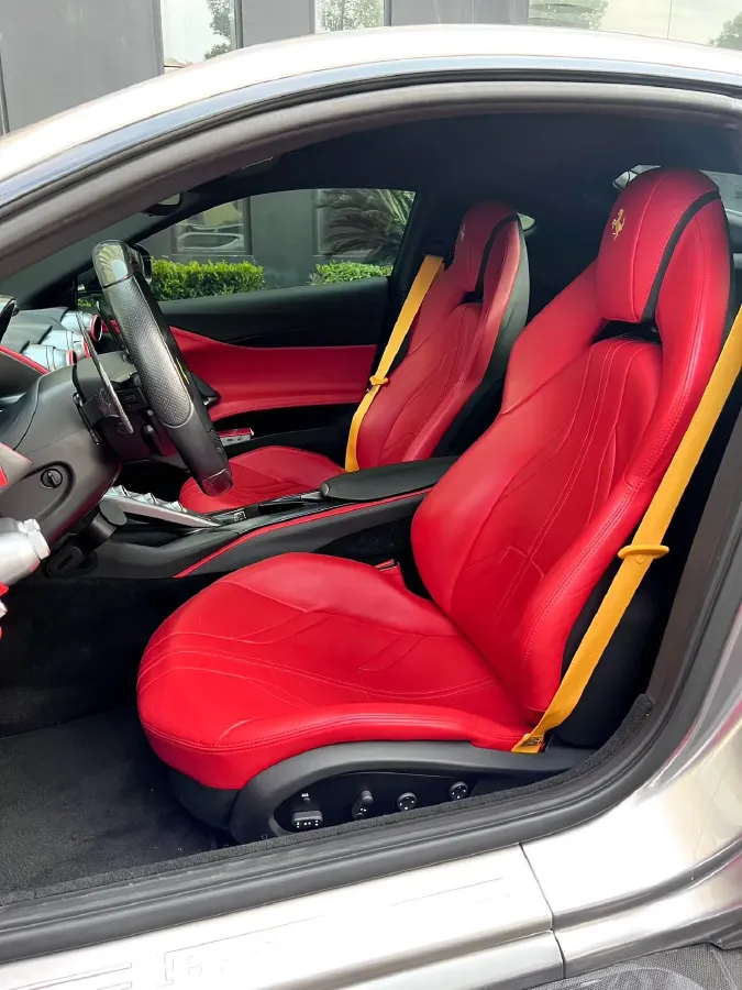 2017 Ferrari 812 6.5L 800HP V12 7DCT,autocango,china used car exporter,china ev exporter,chinese used car exporter,chinese used ev exporter