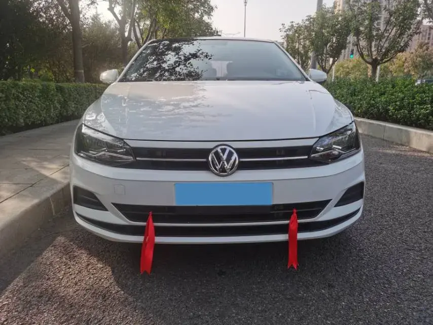 2019 VOLKSWAGEN POLO thumbnail 2