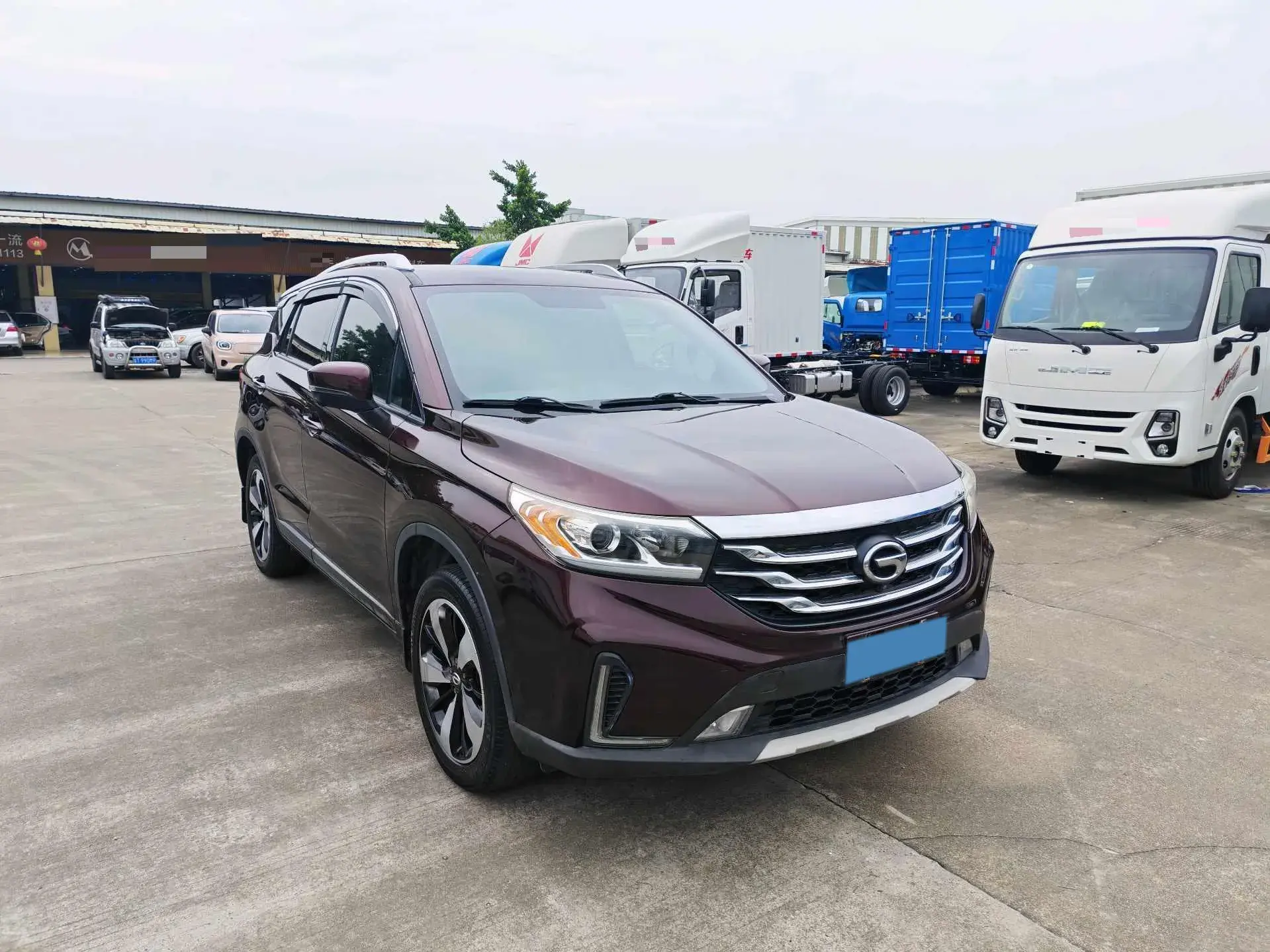 2018 GAC TRUMPCHI thumbnail 3