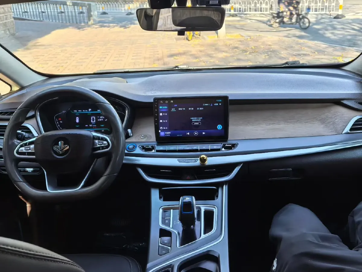 2021 Livan Maple 80v BEV,autocango,china used car exporter,china ev exporter,chinese used car exporter,chinese used ev exporter