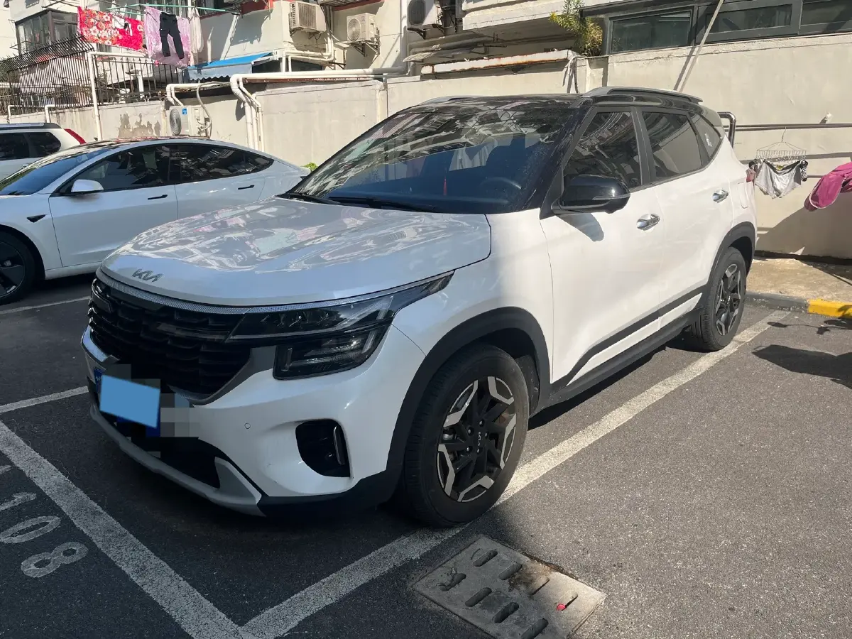2023 Kia Seltos 1.5L 115HP L4 CVT