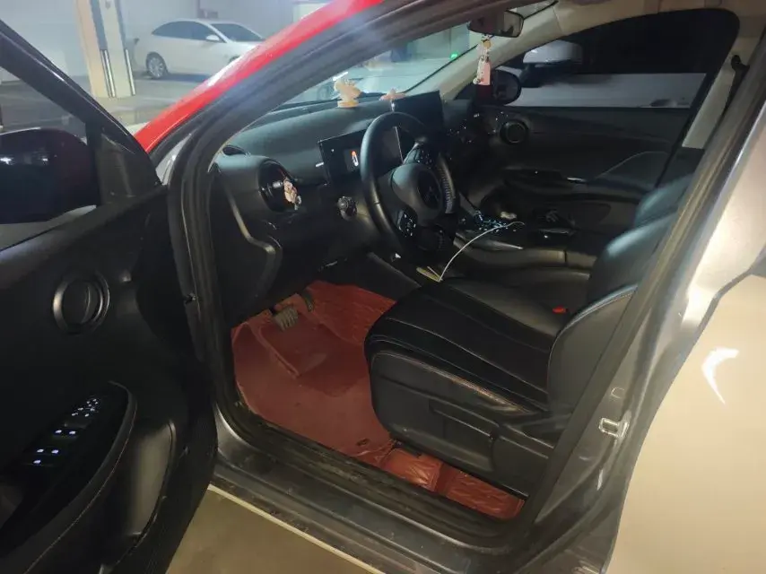 2024 BYD E2 thumbnail 3