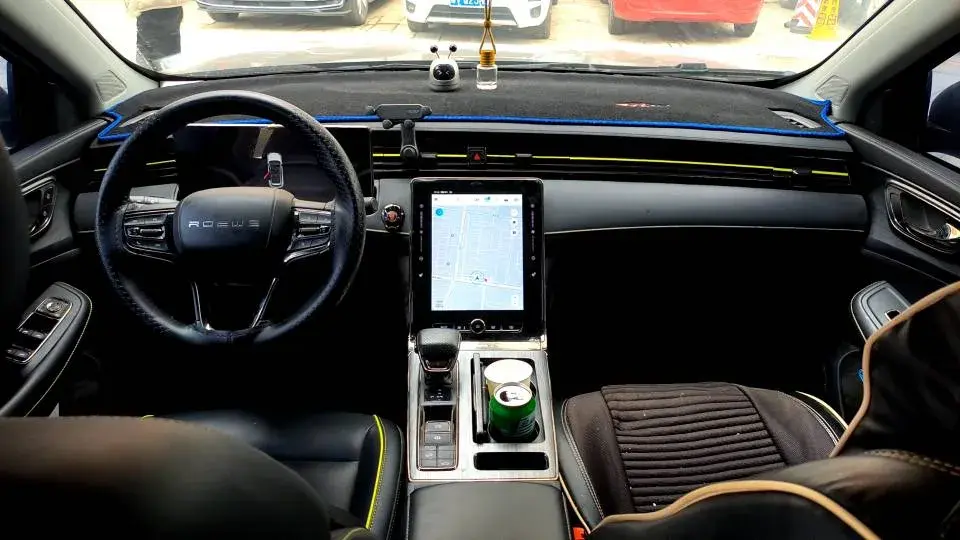 2021 ROEWE RX5 thumbnail 3