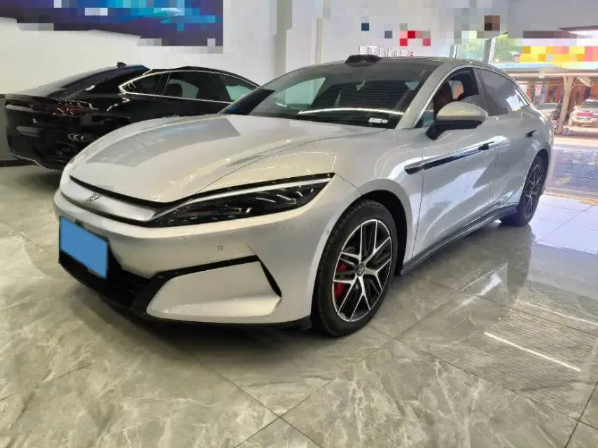 2025 BYD HANL view 1