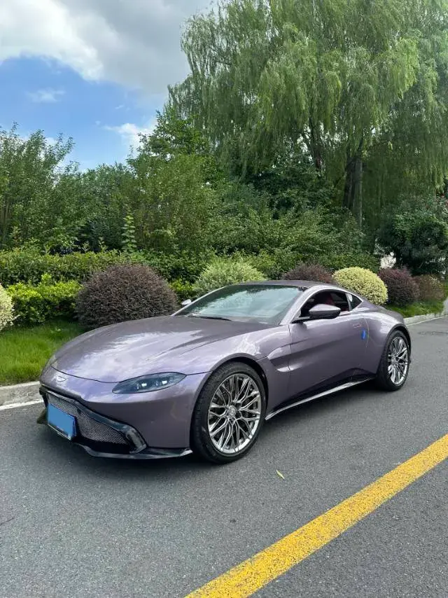2023 Aston Martin V8 Vantage 4.0T 510HP V8 8AT