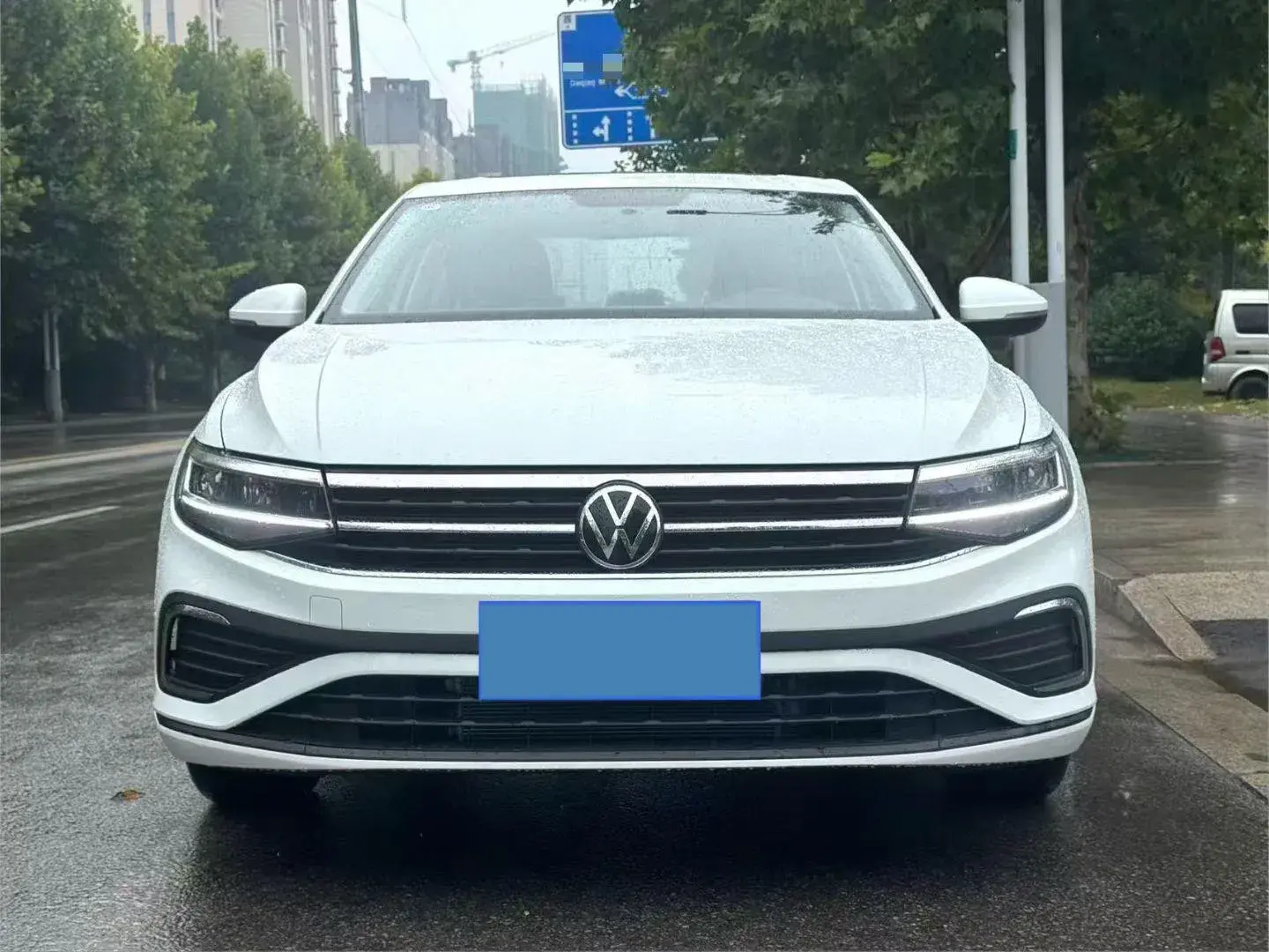 2025 VOLKSWAGEN BORA thumbnail 3