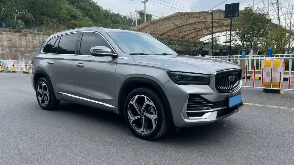 2024 GEELY MONJARO thumbnail 3