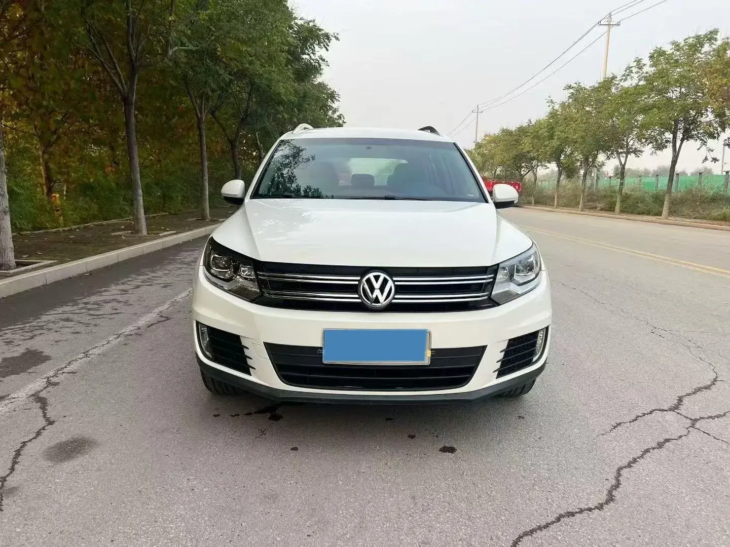 2016 VOLKSWAGEN TIGUAN thumbnail 2