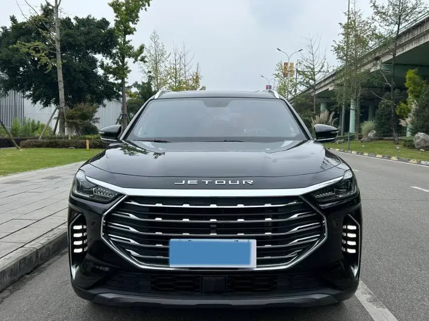 2023 JETOUR X70 thumbnail 2