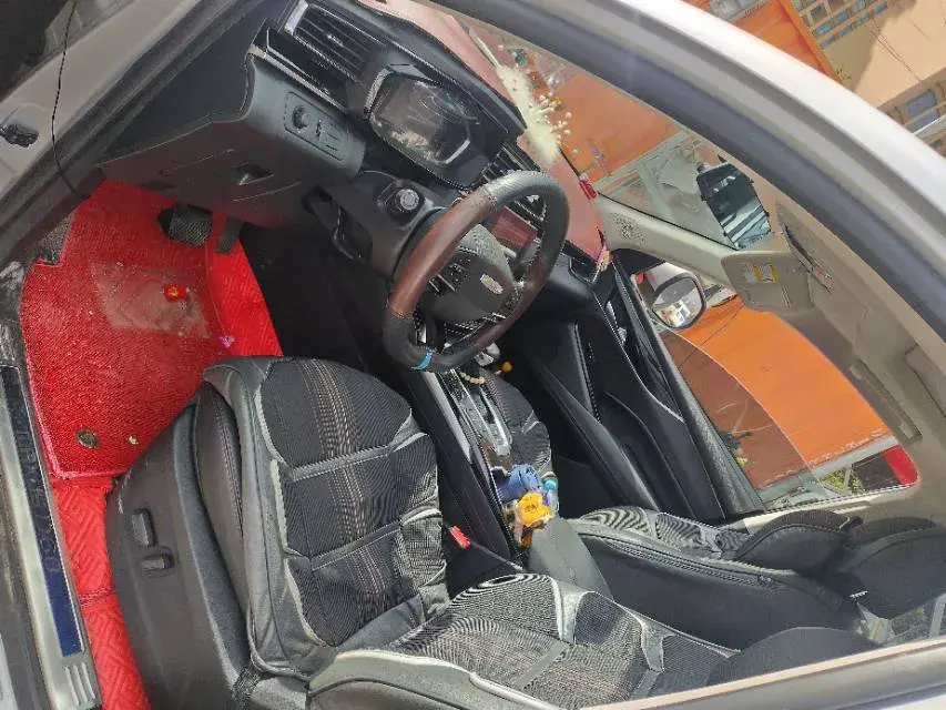 2022 MAXUS D60 thumbnail 4